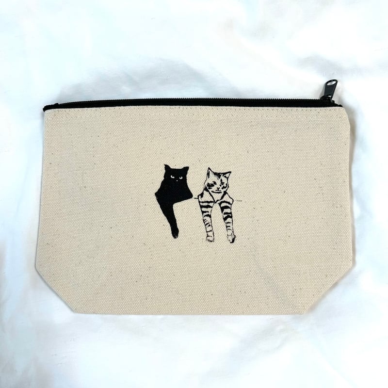 感謝価格　SALE 猫柄　かくれんぼポーチ　12cmファスナー 小銭入れ　人気 感謝価格 SALE かくれんぼポーチ 12cmファスナー 小銭入れ 人気 猫柄