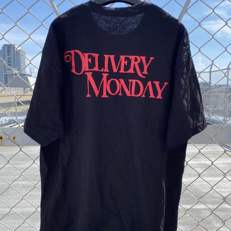 DELIVERY  MONDAY LOGO TEE (L)