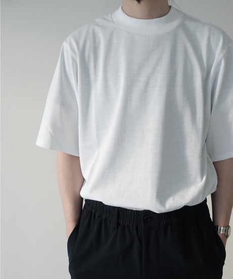 HANDROOM / POLYESTER COTTON FEEL MOCK NECK T-SHIRT