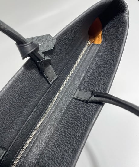 A / BRIEF TOTE