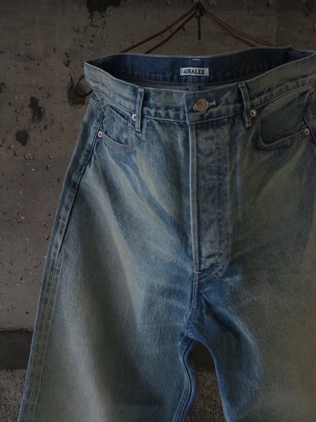 断*中様 AURALEE SELVEDGE FADED HEAVY DENIM AURALEE / オーラリー | SELVEDGE FADED HEAVY DENIM WIDE PANTS