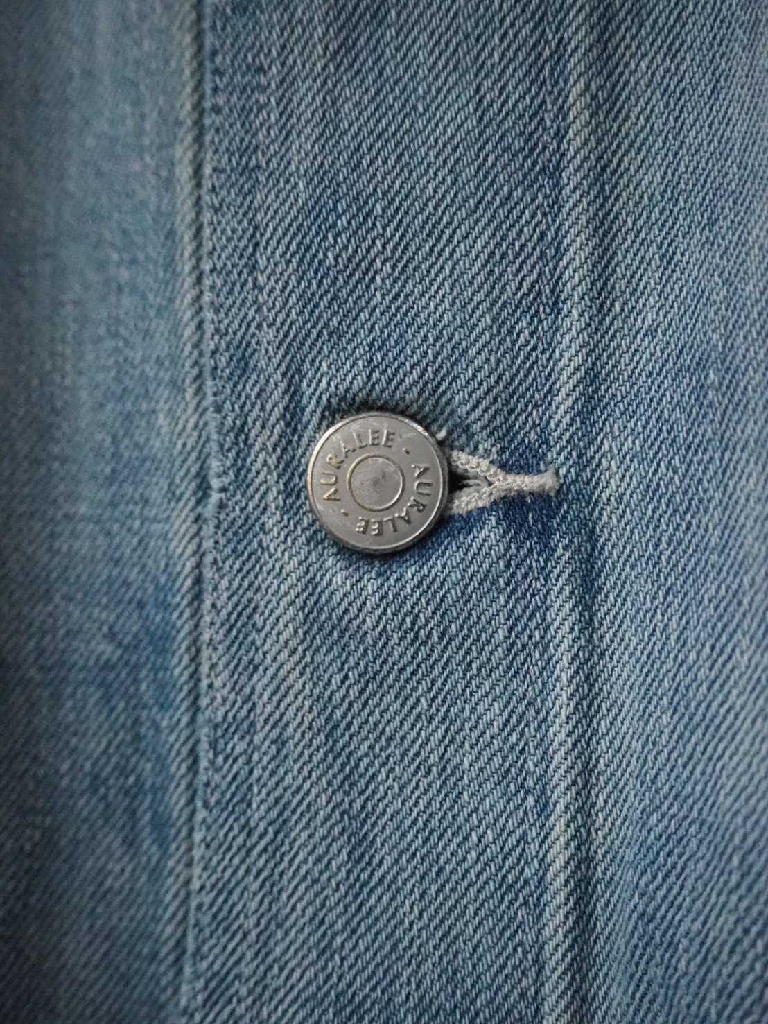 AURALEE(MENS) / FADED SELVEDGE LIGHT DENIM BLOU AURALEE(MENS) / FADED SELVEDGE LIGHT DENIM BLOU
