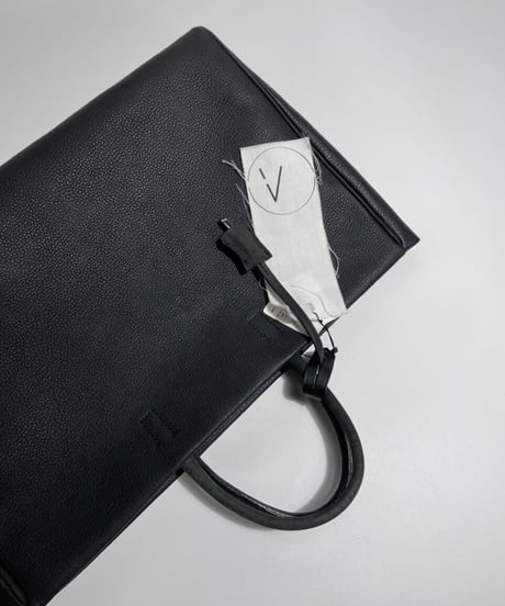 A / BRIEF TOTE