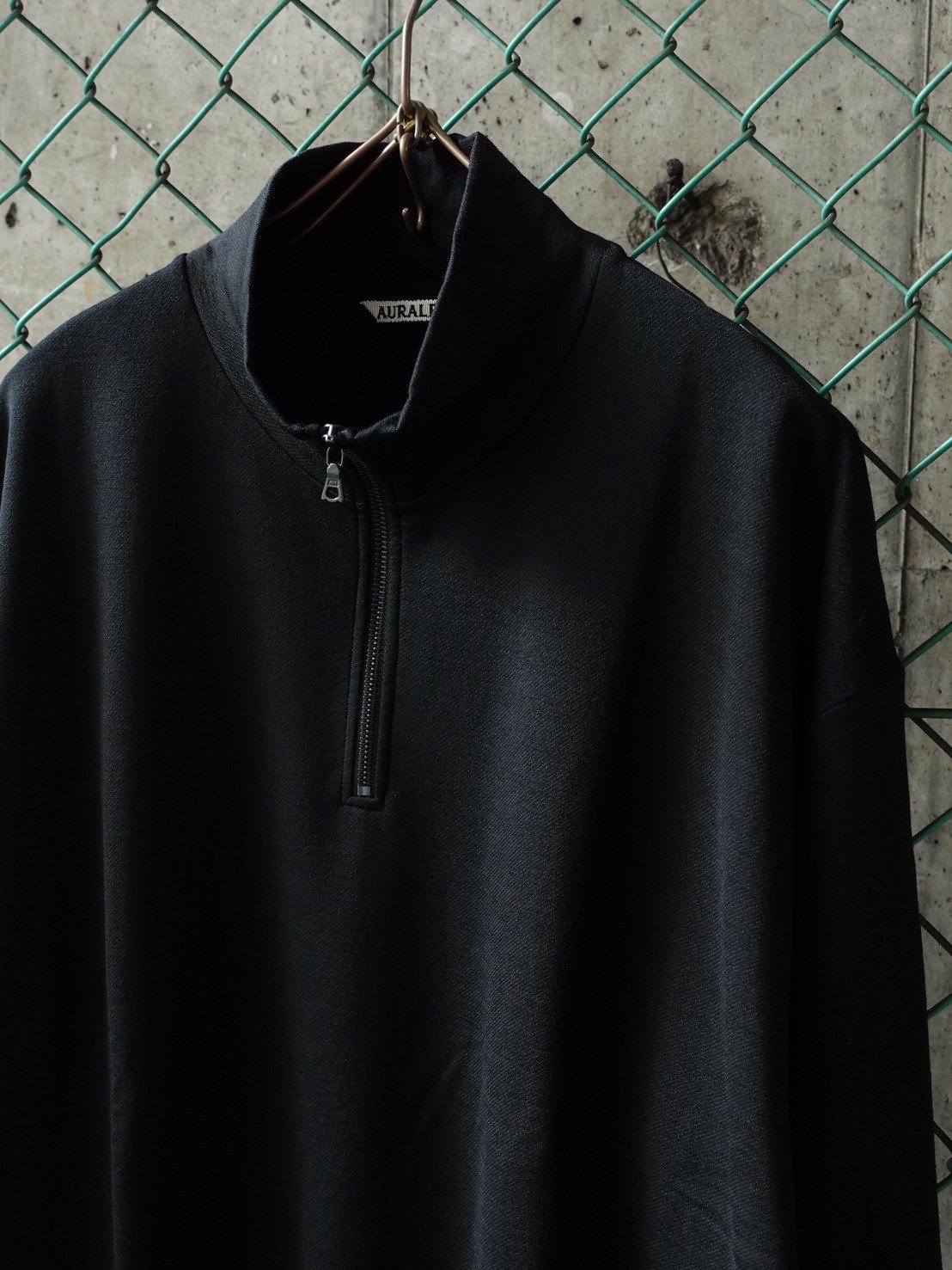 AURALEE(MENS) / LIGHT WOOL SWEAT HALF ZIP P/O |