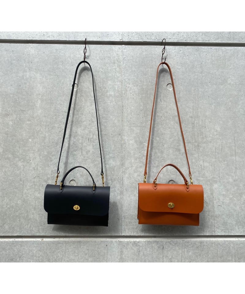 MIMI BERRY / HEBE | Burnish Online Store