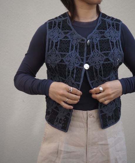 JoICEADDED / EMBROIDERED VEST