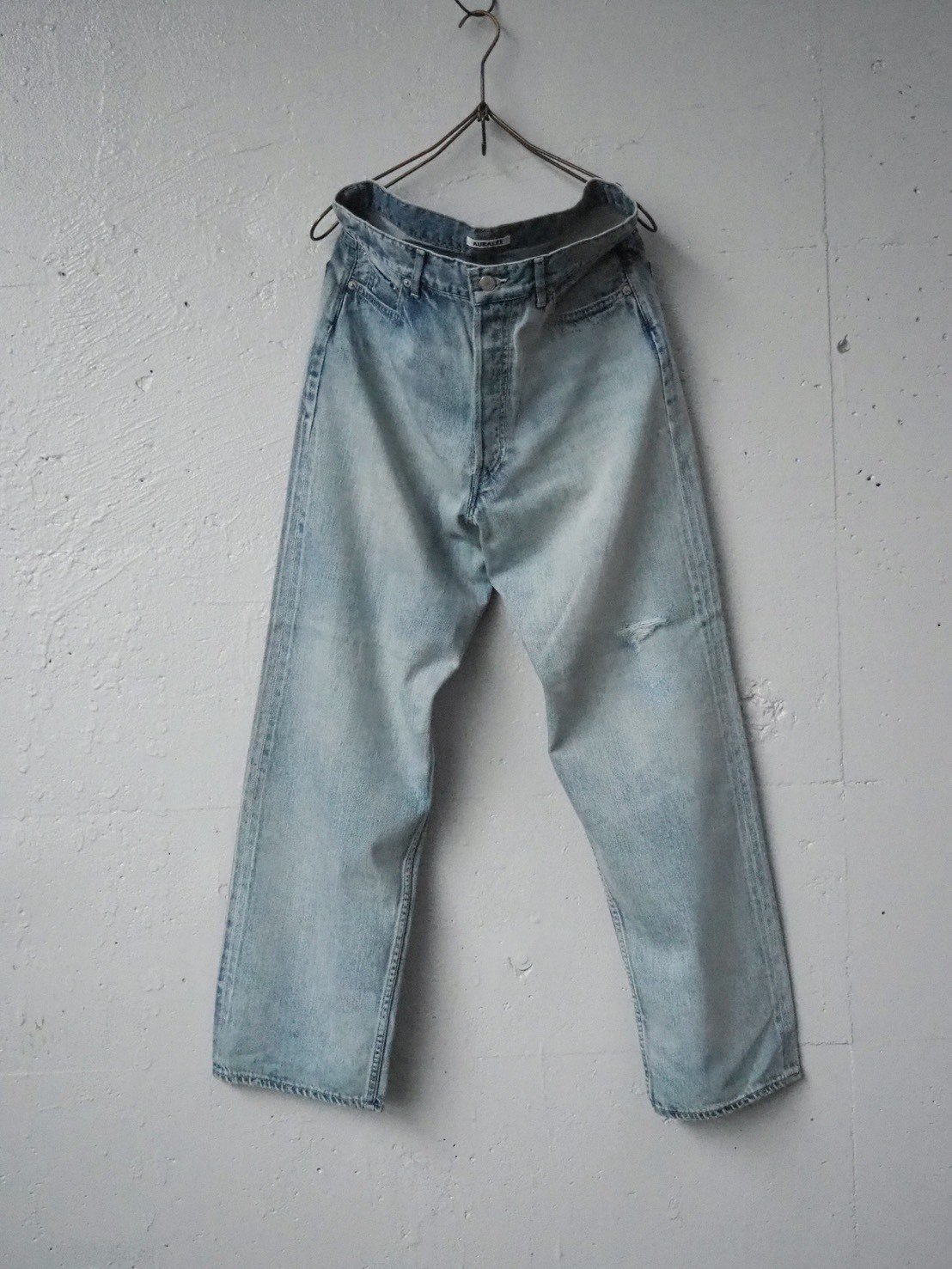 AURALEE(MENS) / FADED SELVEDGE LIGHT DENIM WIDE