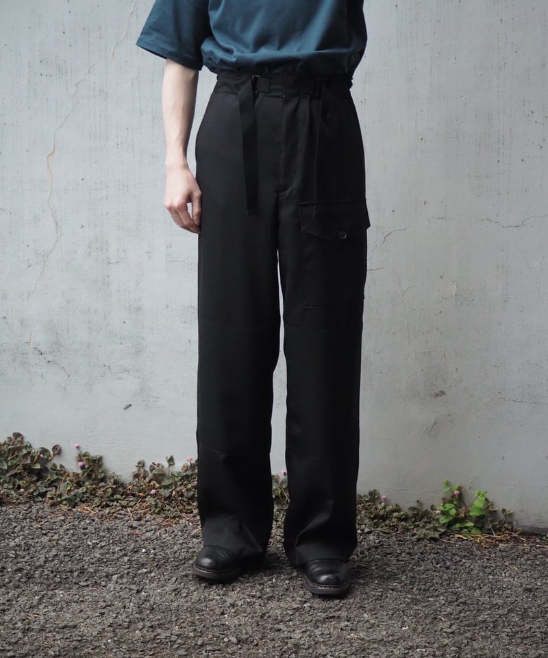 AURALEE(MENS) / WOOL HERRINGBONE CARGO PANTS |