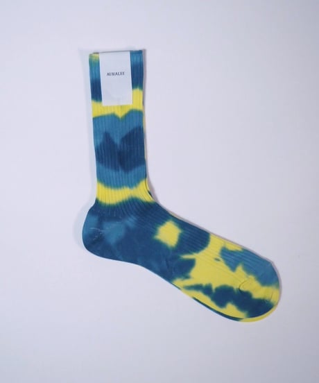 AURALEE(WOMENS) / GIZA HIGH GAUGE TIE-DYE SOCKS