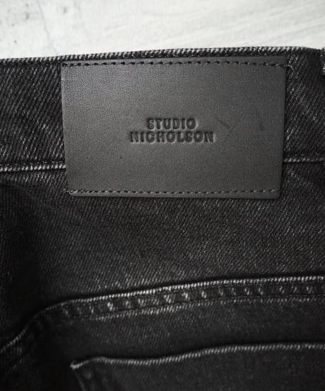 STUDIO NICHOLSON (WOMENS) / JURA CARROT LEG PANT
