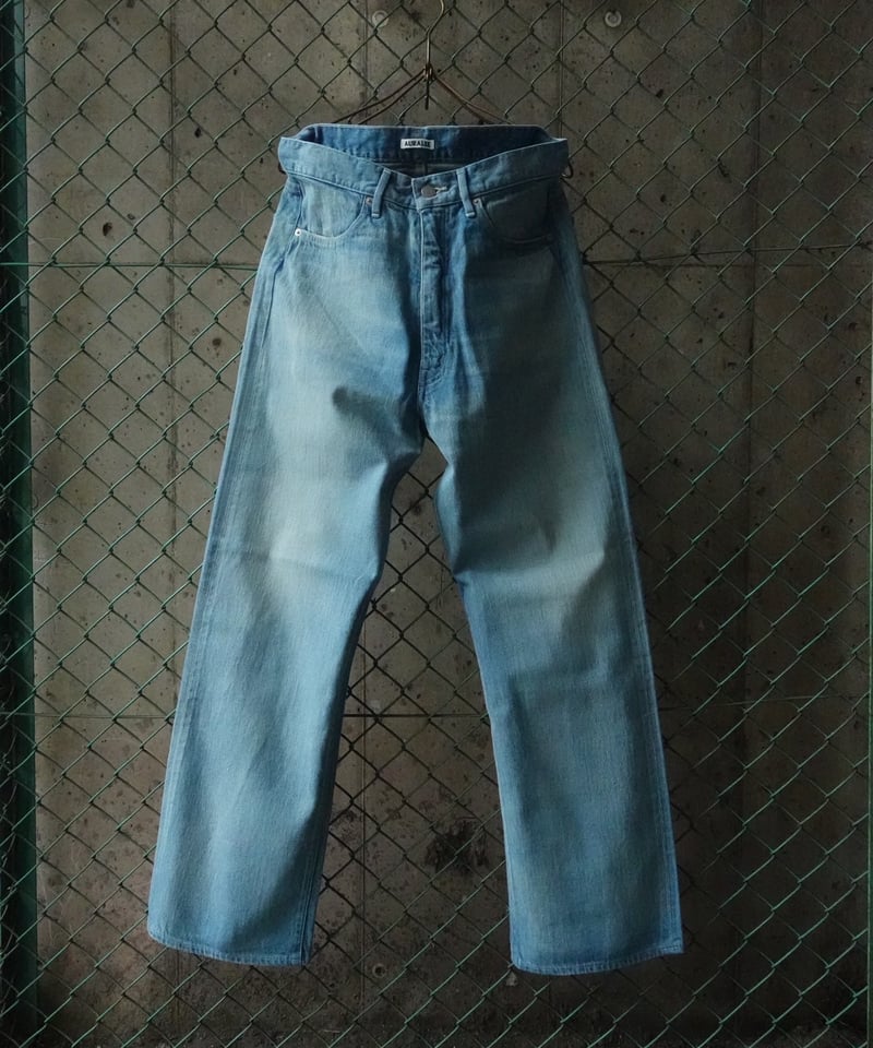 AURALEE Selvedge Faded Light Denim サイズ3 AURALEE SELVEDGE FADED LIGHT DENIM WIDE PANTS |