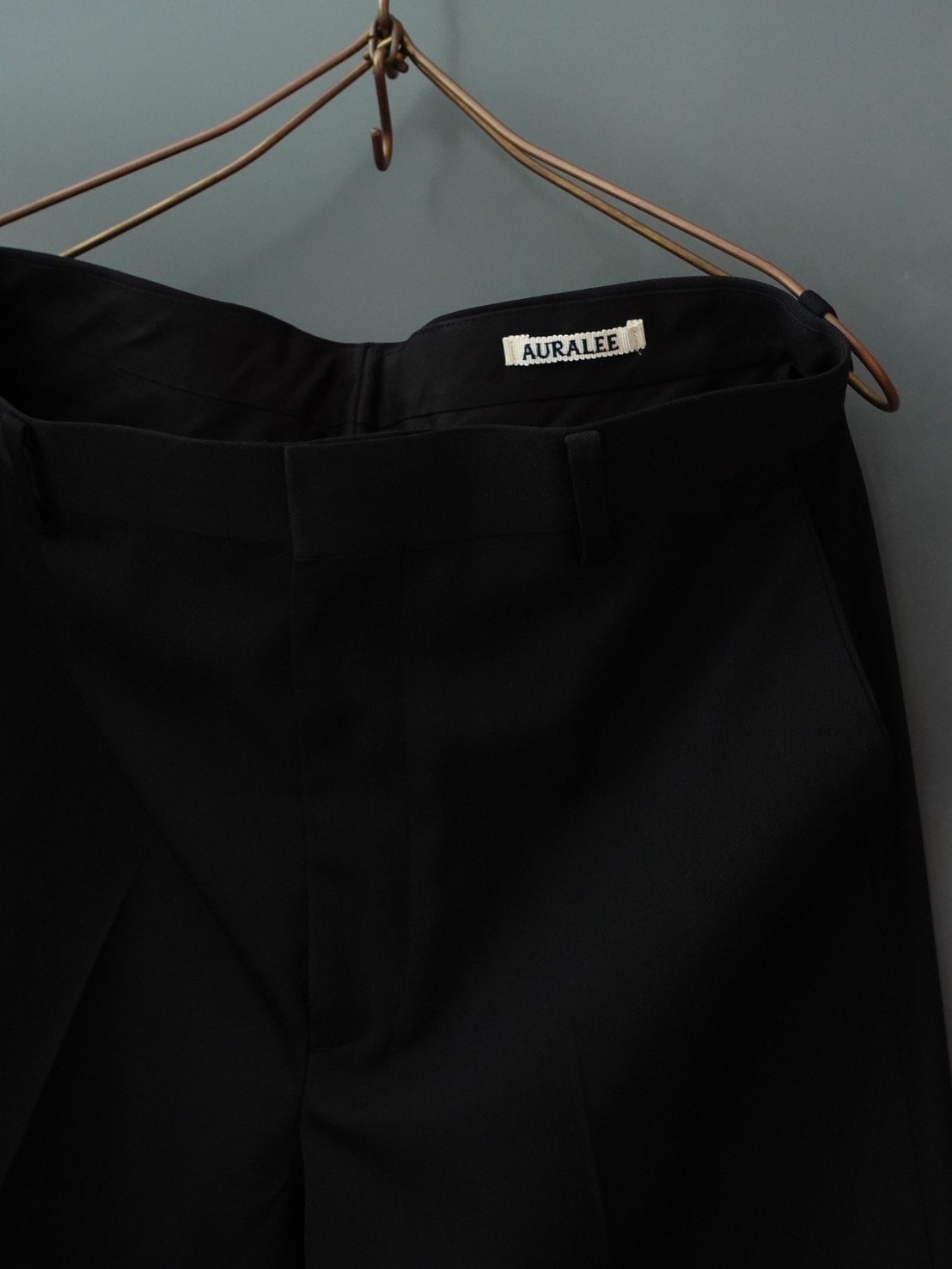 AURALEE(MENS) / LIGHT WOOL MAX GABARDINE SLACKS