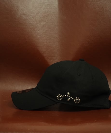 帽子 HTC NEW ERA 9Twenty CAP Black flower HTC,エイチティーシー,USA,ハンドメイド,レザー,スタッズ,ベルト,