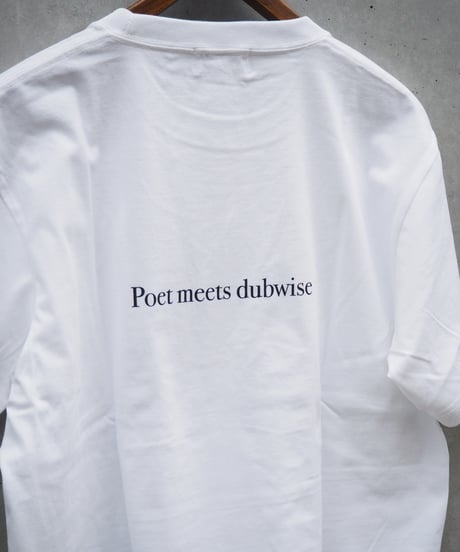 POET MEETS DUBWISE(UNISEX) / A Womans`s Back T-Shirt