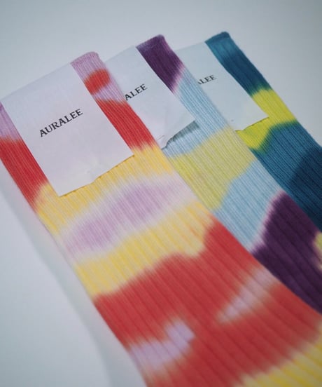AURALEE(MENS) / GIZA HIGH GAUGE TIE-DYE SOCKS