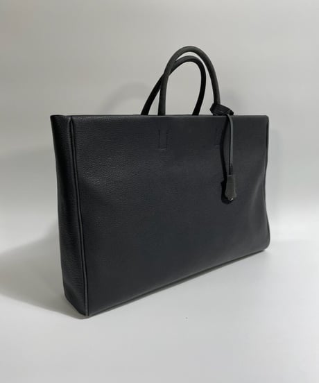 A / BRIEF TOTE