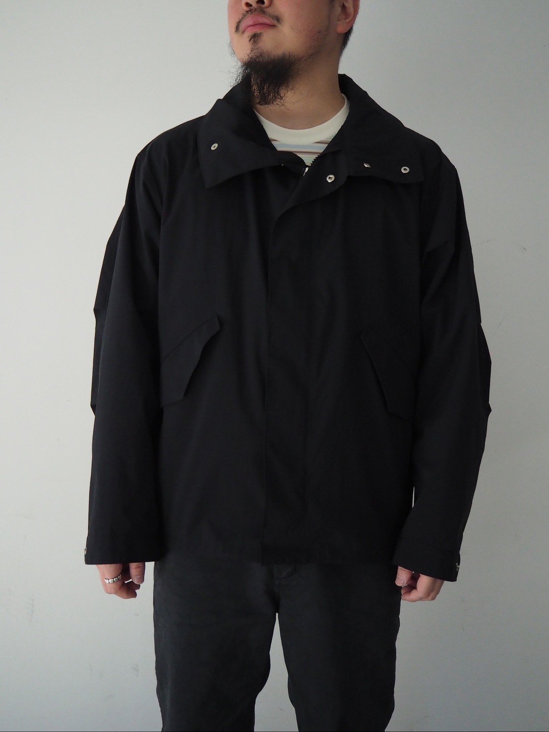 ES:S(UNISEX) / SHORT FIELD PARKA | Burnish
