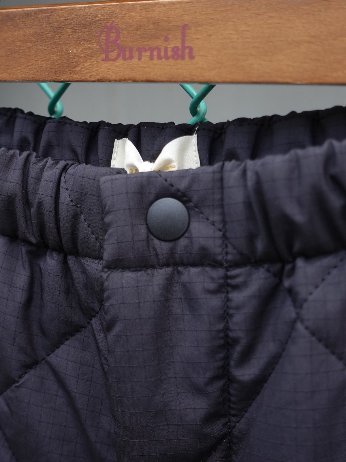 NEAT / RHOMBUS QUILTING TRACK PANTS | Burnish