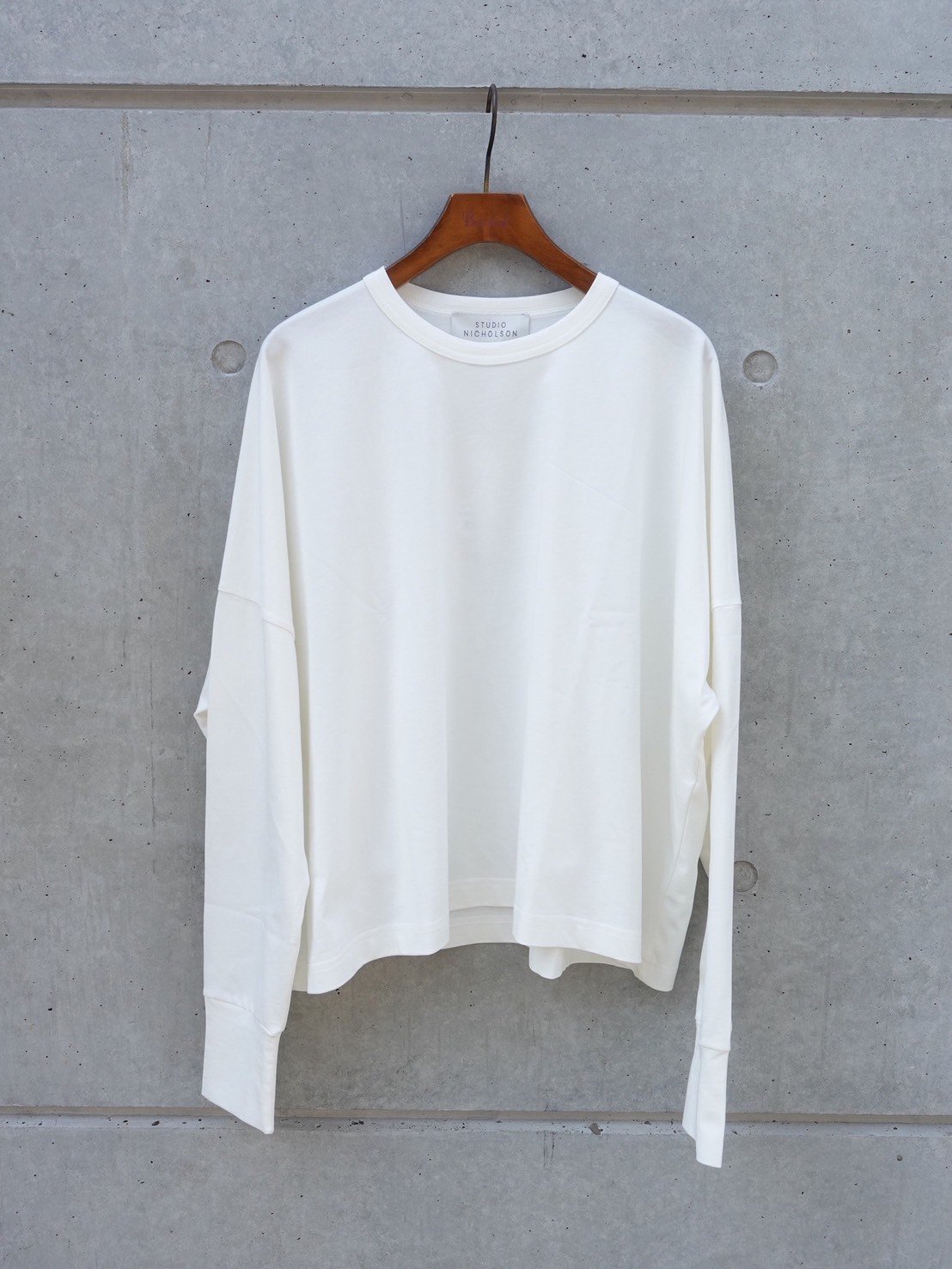 美品　STUDIO NICHOLSON　長袖カットソー コットン　ゆったり 美品 STUDIO NICHOLSON 長袖カットソー コットン ゆったり