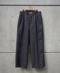 REVER BERATE / TACKED TROUSERS
