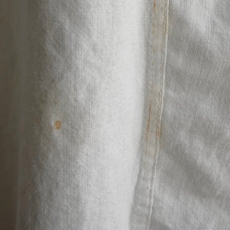 Red embroidery logo short sleeve dress