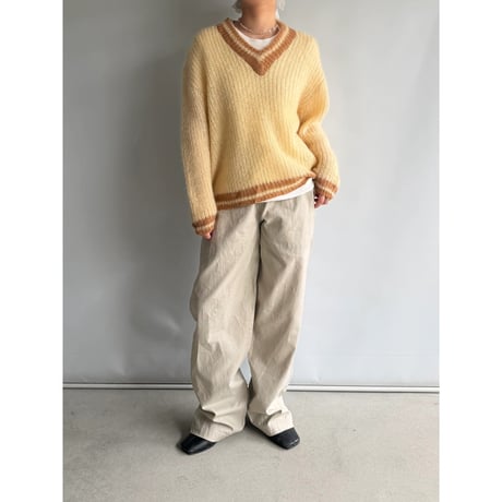 Butter yellow V-neck knit