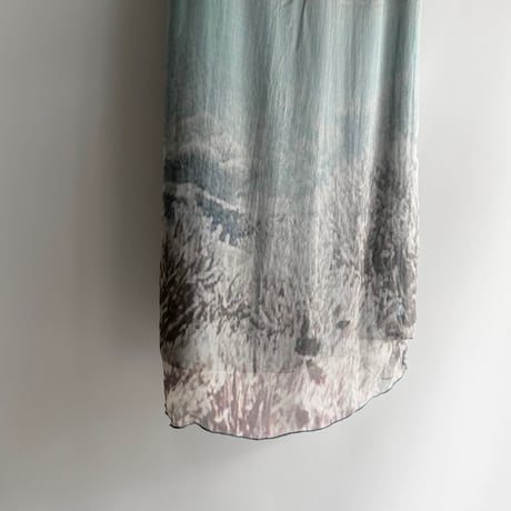 Sleeveless of the scenery