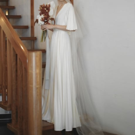 【RENTAL】Pleated dress