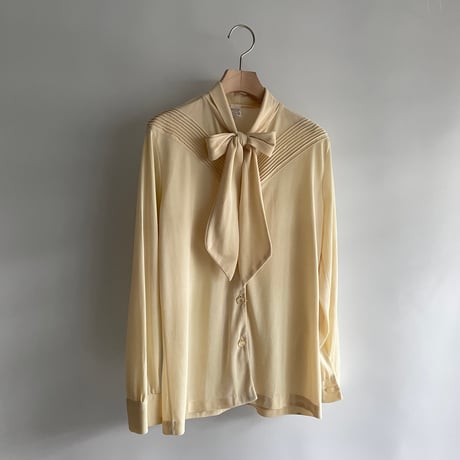 Ivory ribbon tie blouse