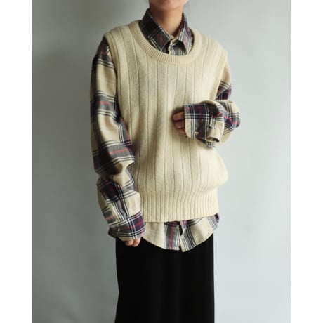 Ivory ribbed vest