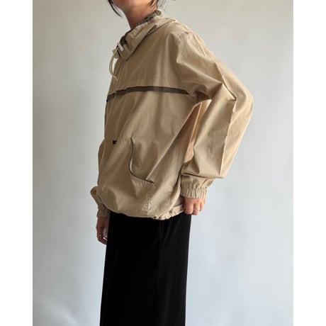 Khaki pullover