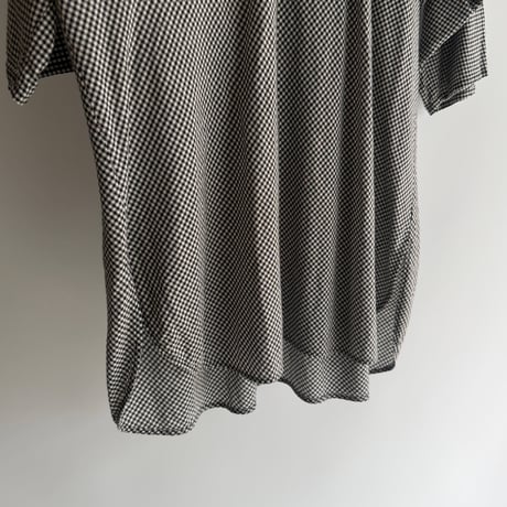 Sheer plaid tops with hood