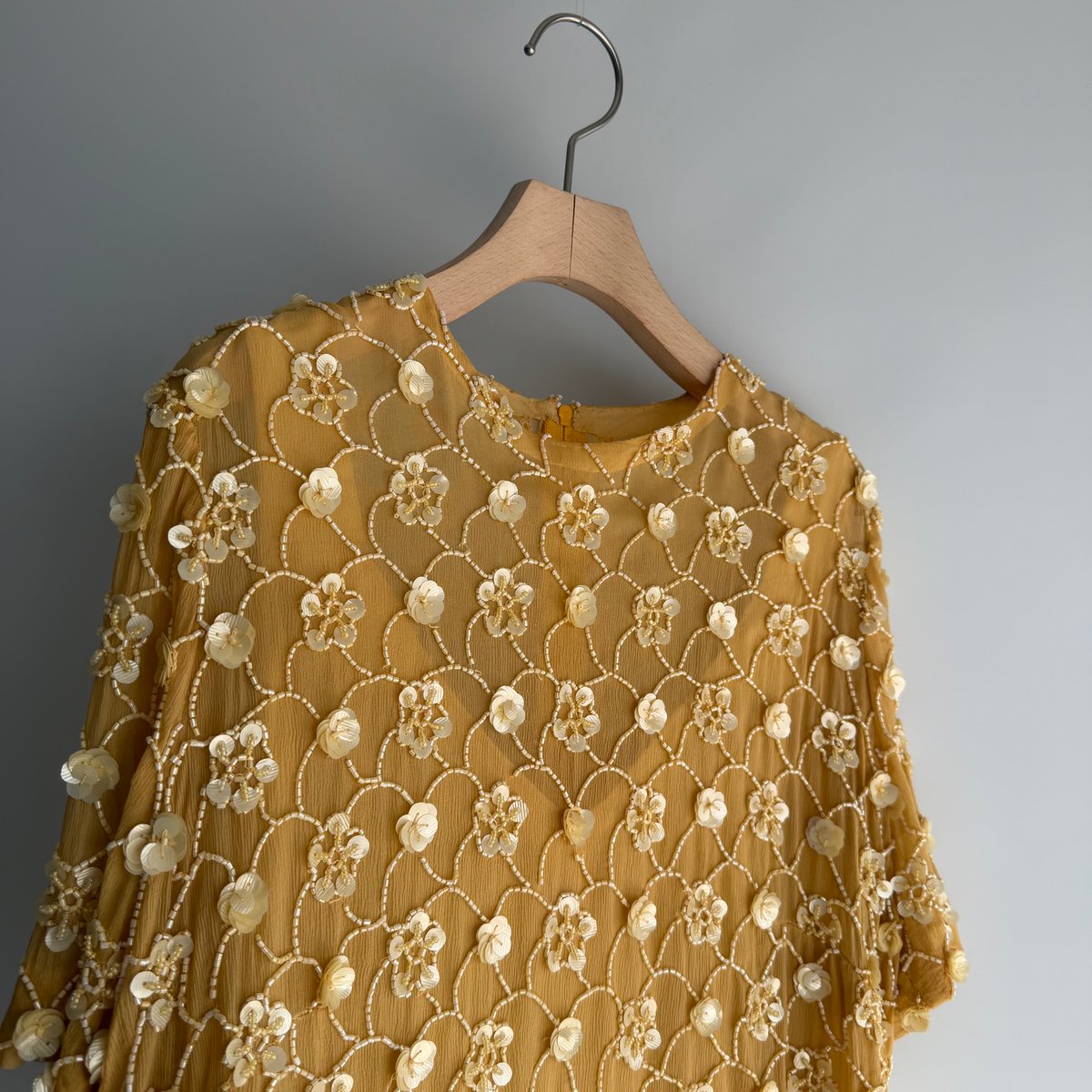 Bead flower sheer tops | and C