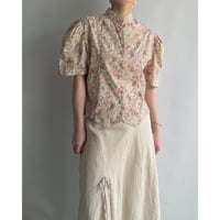 Floral puff sleeve blouse