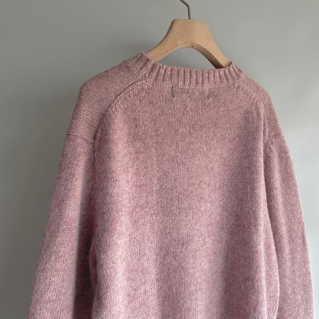 Simple pink knit