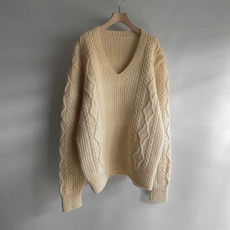 V-neck Alan knit
