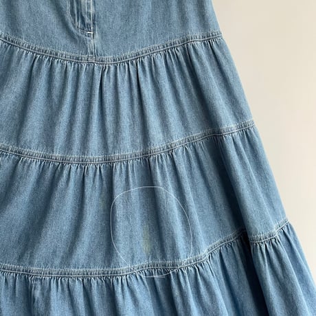 Voluminous denim tiered skirt