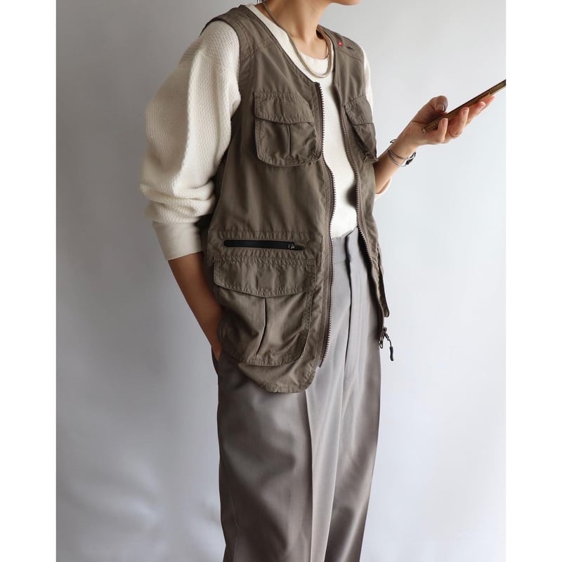 Outdoor vest | and C Outdoor vest | and C