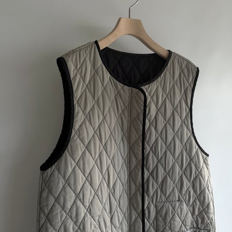 Reversible quilted vest