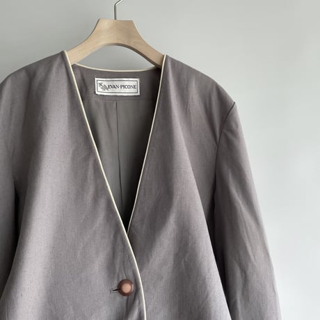 Piping grey jacket