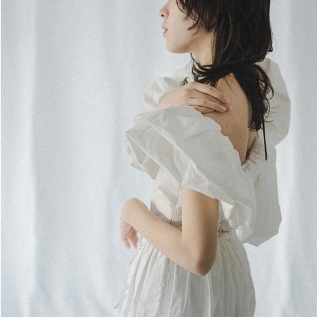 【RENTAL】Gathered set up