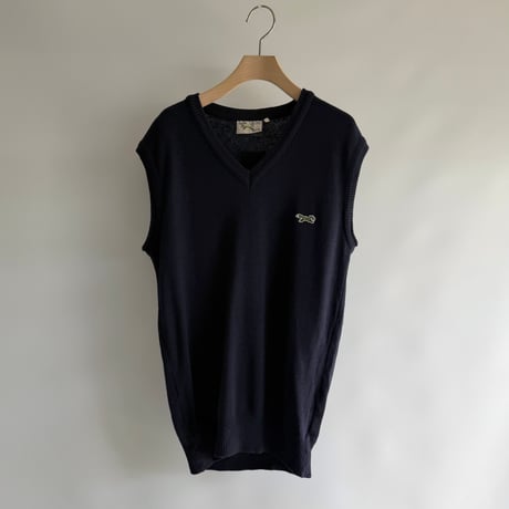 Kitsune embroidery knitted vest