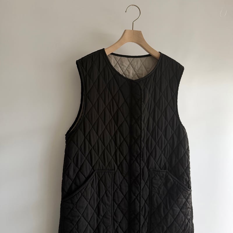 Reversible quilted vest | and C