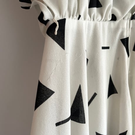80's triangle dress
