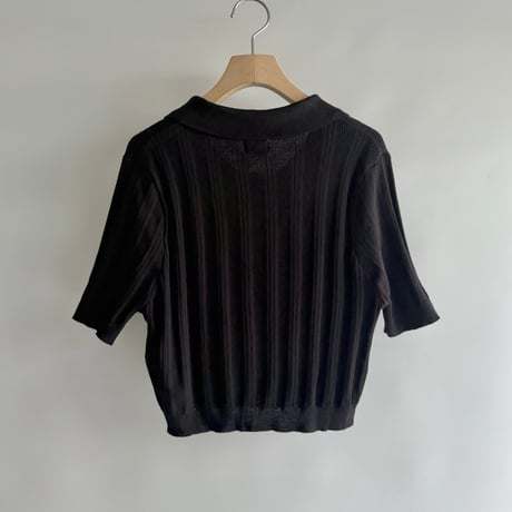 Short length knitted polo