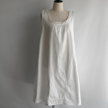 Sleeveless white dress