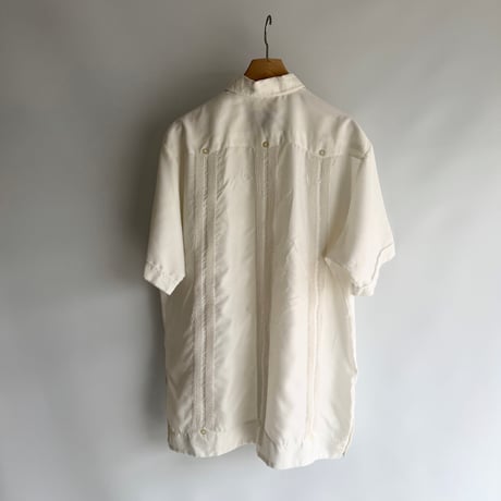 Design short-sleeved shirt