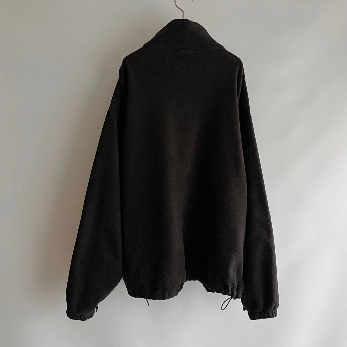 ⭐️プリーツプリーズ厚手黒バンザイ型ジャケット極美品❣️ Over fleece jacket (men's) | and C