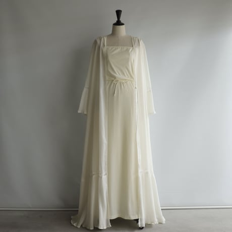 【RENTAL】Gauze long gown