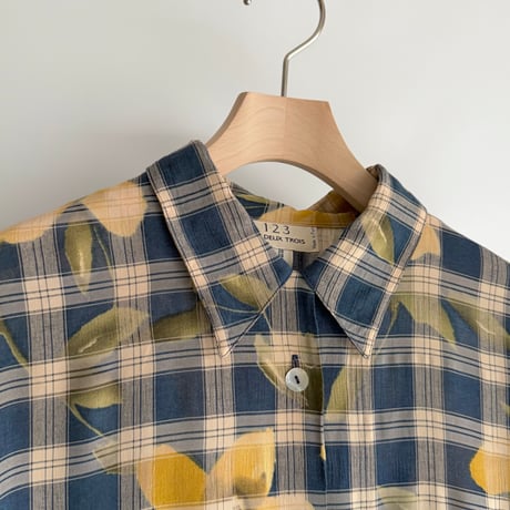 Yellow flower see-through check shirt